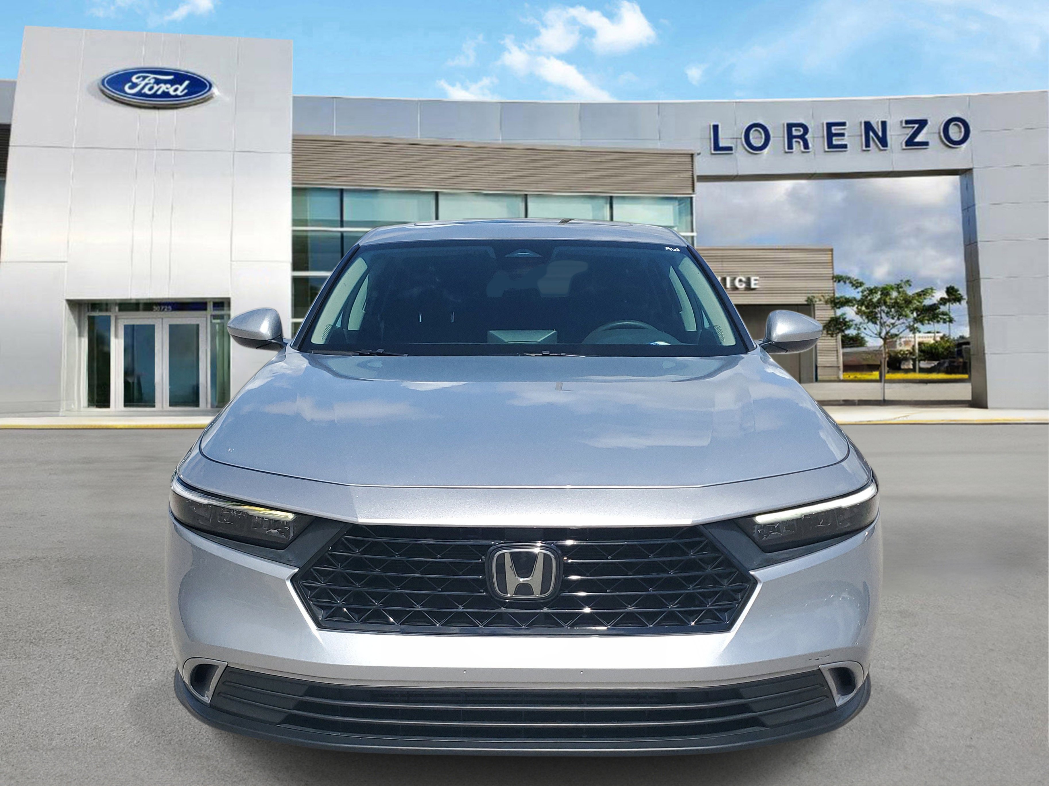 Used 2024 Honda Accord EX image 2