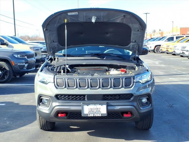 Used 2022 Jeep Compass Trailhawk image 31