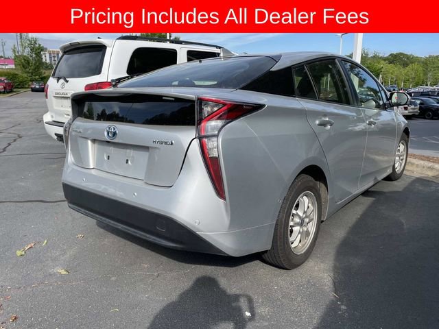 Used 2018 Toyota Prius Three w/ Advanced Technology Package FWD image 4