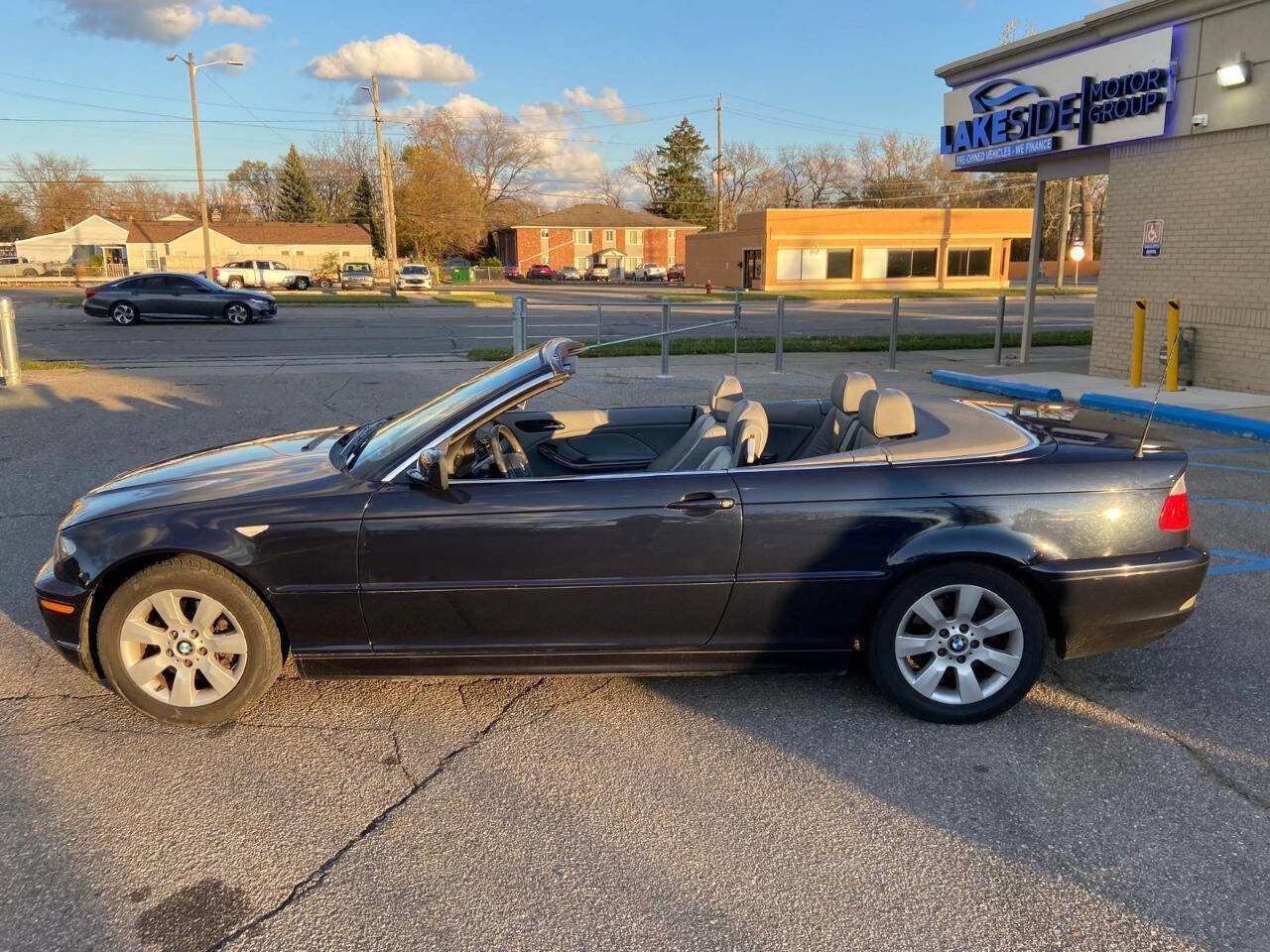 Used 2005 BMW 325Ci Convertible image 11