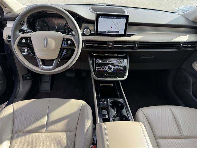 Used 2022 Lincoln Corsair AWD w/ Equipment Group 101A image 19