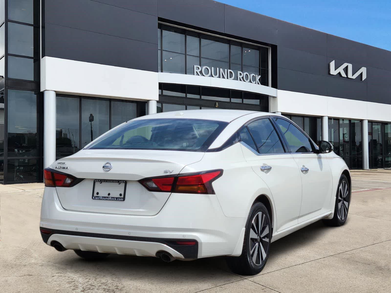 Used 2019 Nissan Altima 2.5 SV FWD image 6