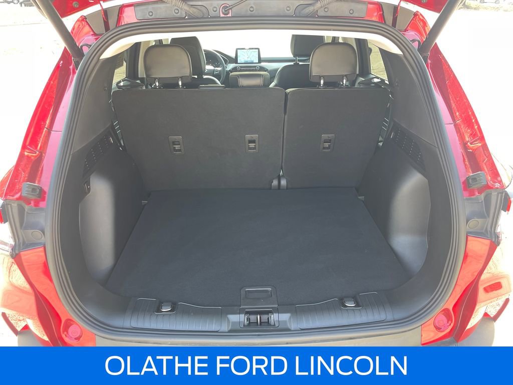 Used 2022 Ford Escape SEL image 27