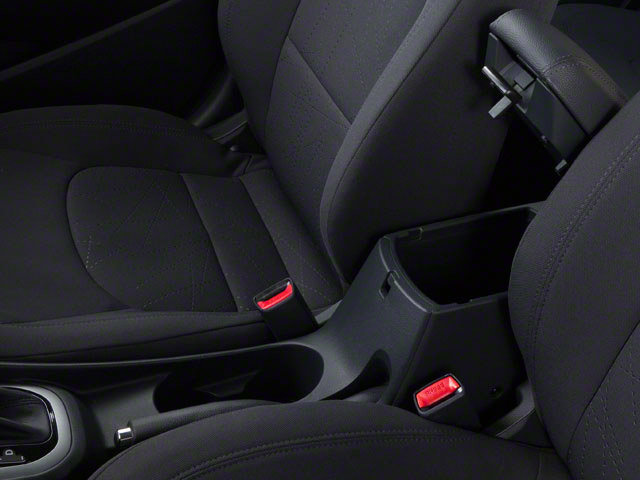 Used 2013 Kia Rio EX w/ Convenience Pkg image 18