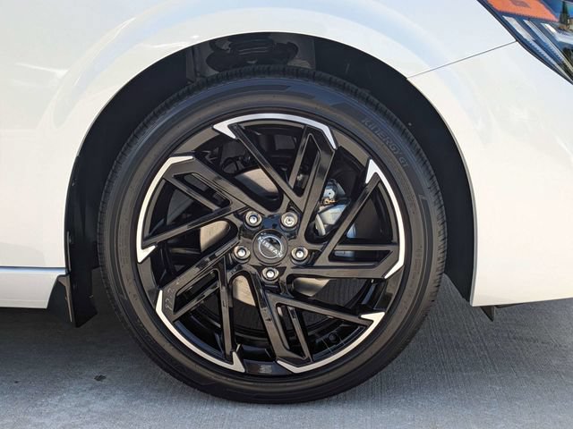 New 2026 Nissan Sentra SR w/ SR All Weather Package FWD image 11
