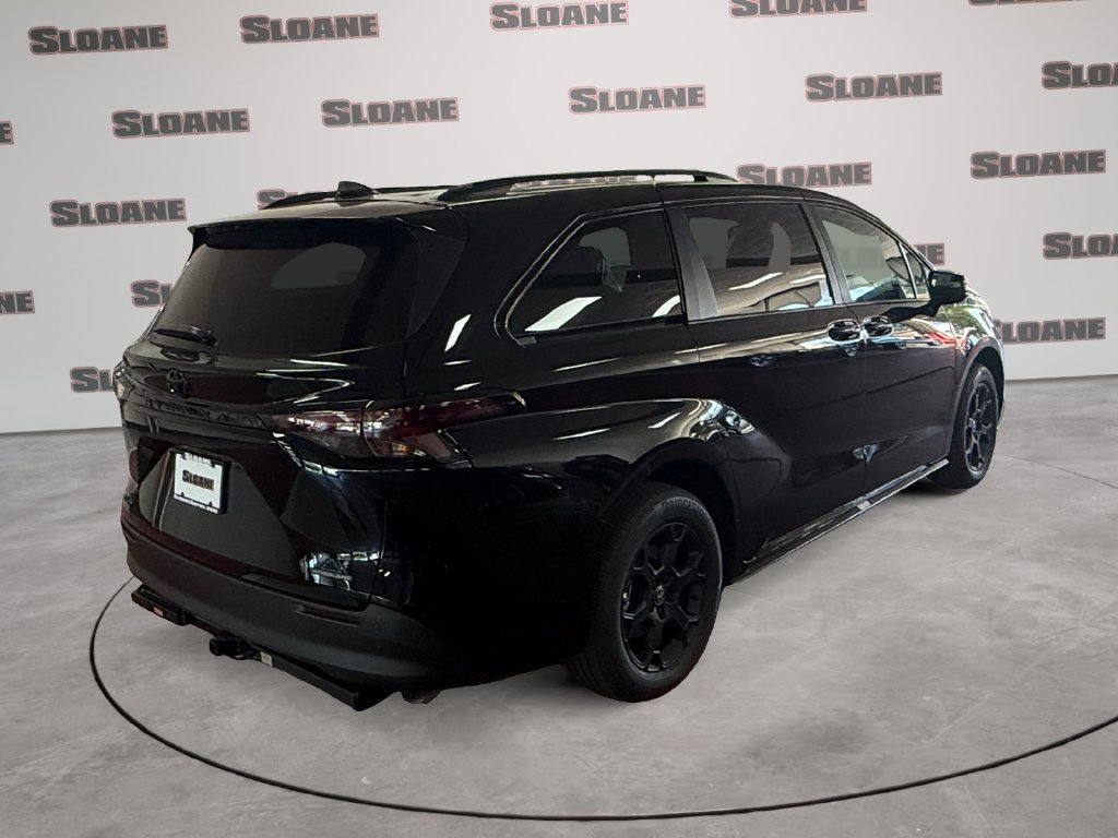 New 2026 Toyota Sienna XLE Woodland Edition AWD/4WD image 5