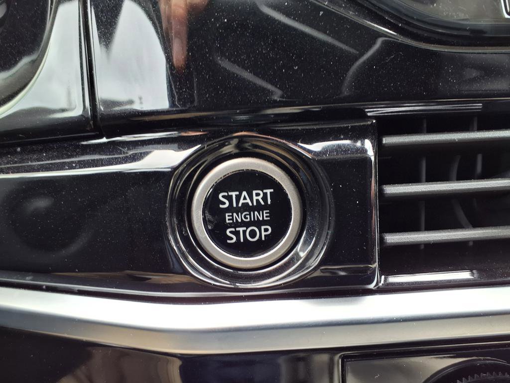 Used 2024 Nissan Pathfinder SL image 28