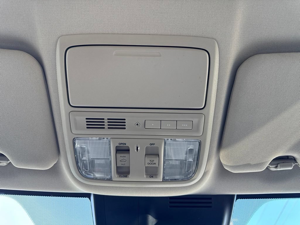 Used 2022 Honda CR-V EX-L image 24
