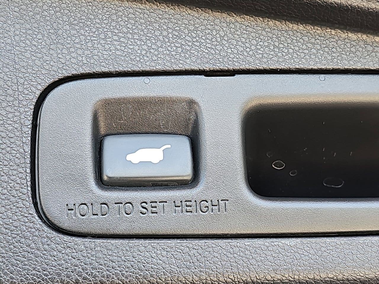 Used 2018 Honda CR-V EX-L image 16