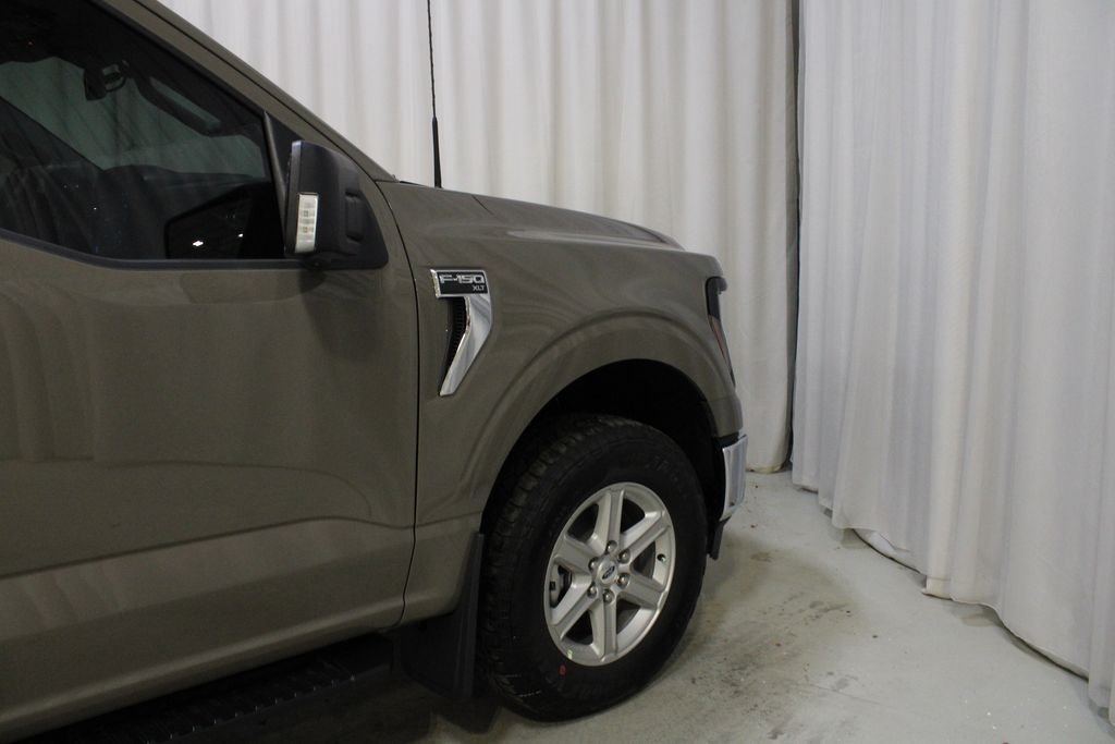 New 2026 Ford F150 XLT w/ Equipment Group 302A MID AWD/4WD image 28