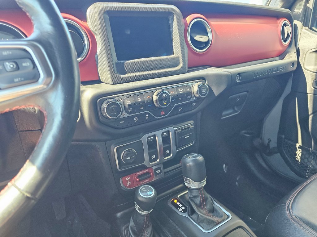 Used 2019 Jeep Wrangler Rubicon w/ LED Lighting Group AWD/4WD image 28