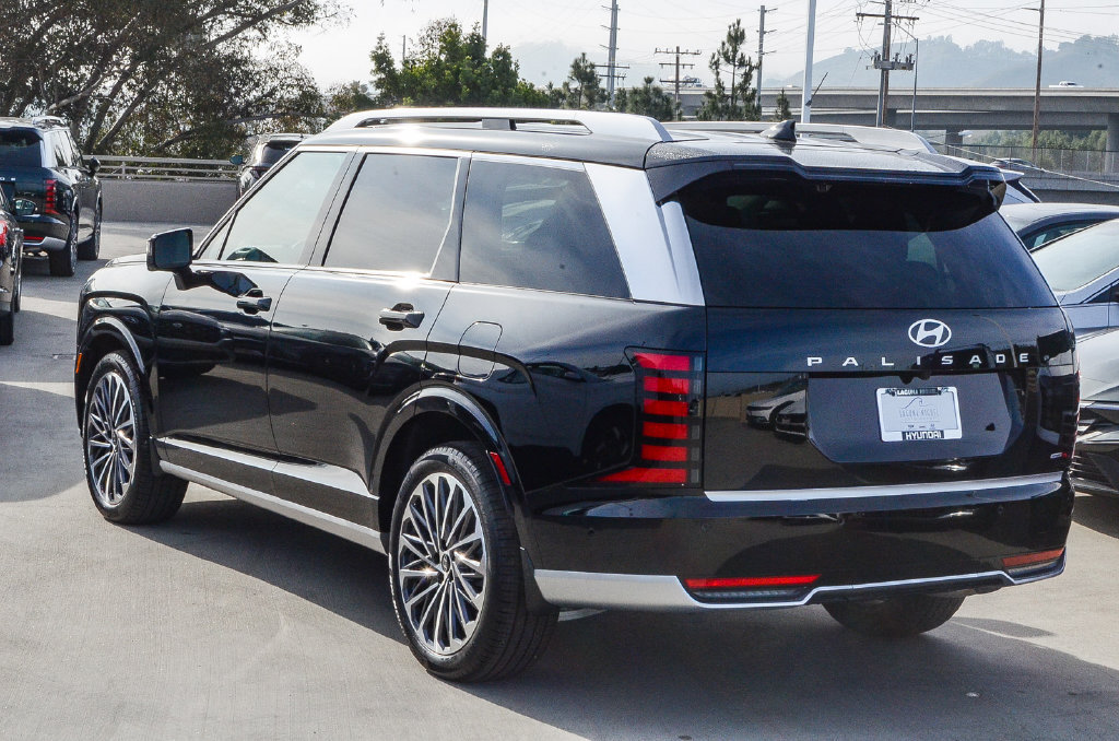New 2026 Hyundai Palisade Calligraphy AWD/4WD image 4