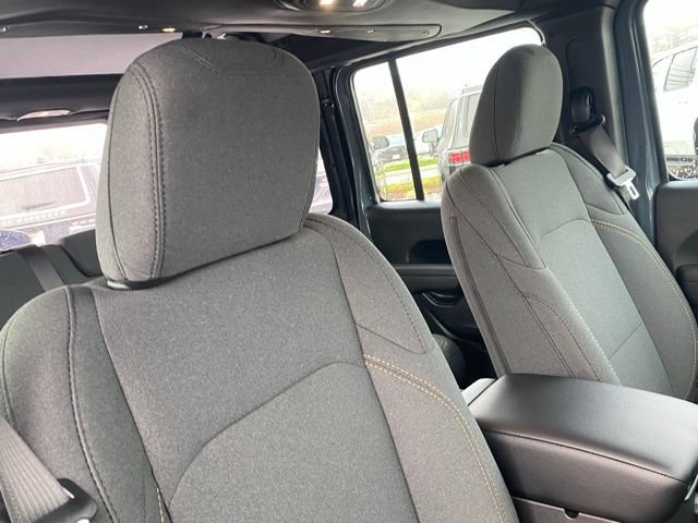 New 2026 Jeep Wrangler Unlimited Sport AWD/4WD image 30