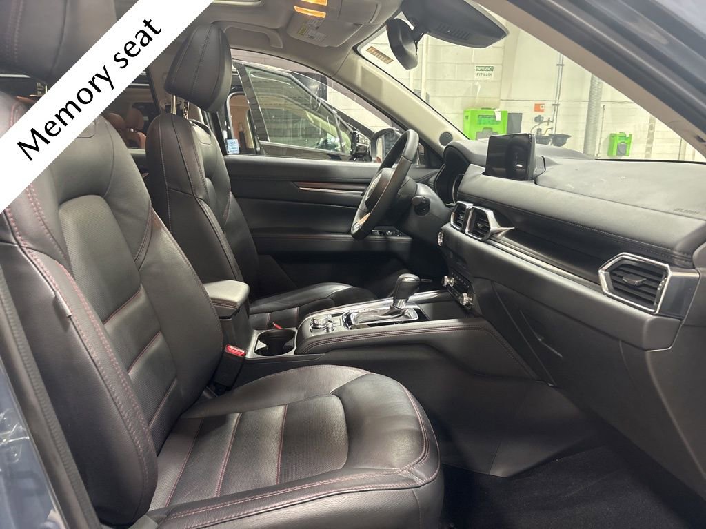 Certified 2023 MAZDA CX-5 Carbon Edition image 14