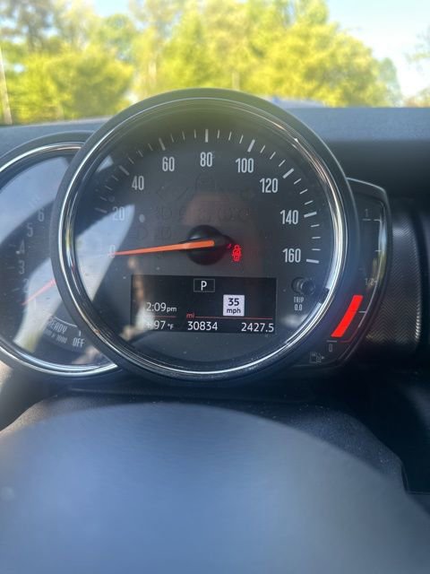 Used 2020 MINI Cooper 2-Door Hardtop w/ Driver Assistance Package FWD image 5