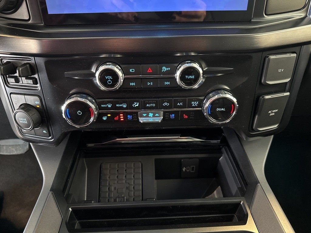 New 2026 Ford F350 Lariat w/ Black Appearance Package AWD/4WD image 22