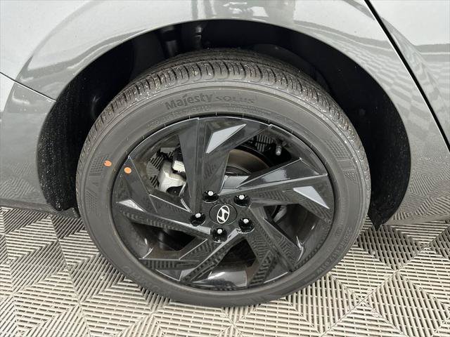 New 2026 Hyundai Elantra N Line FWD image 17