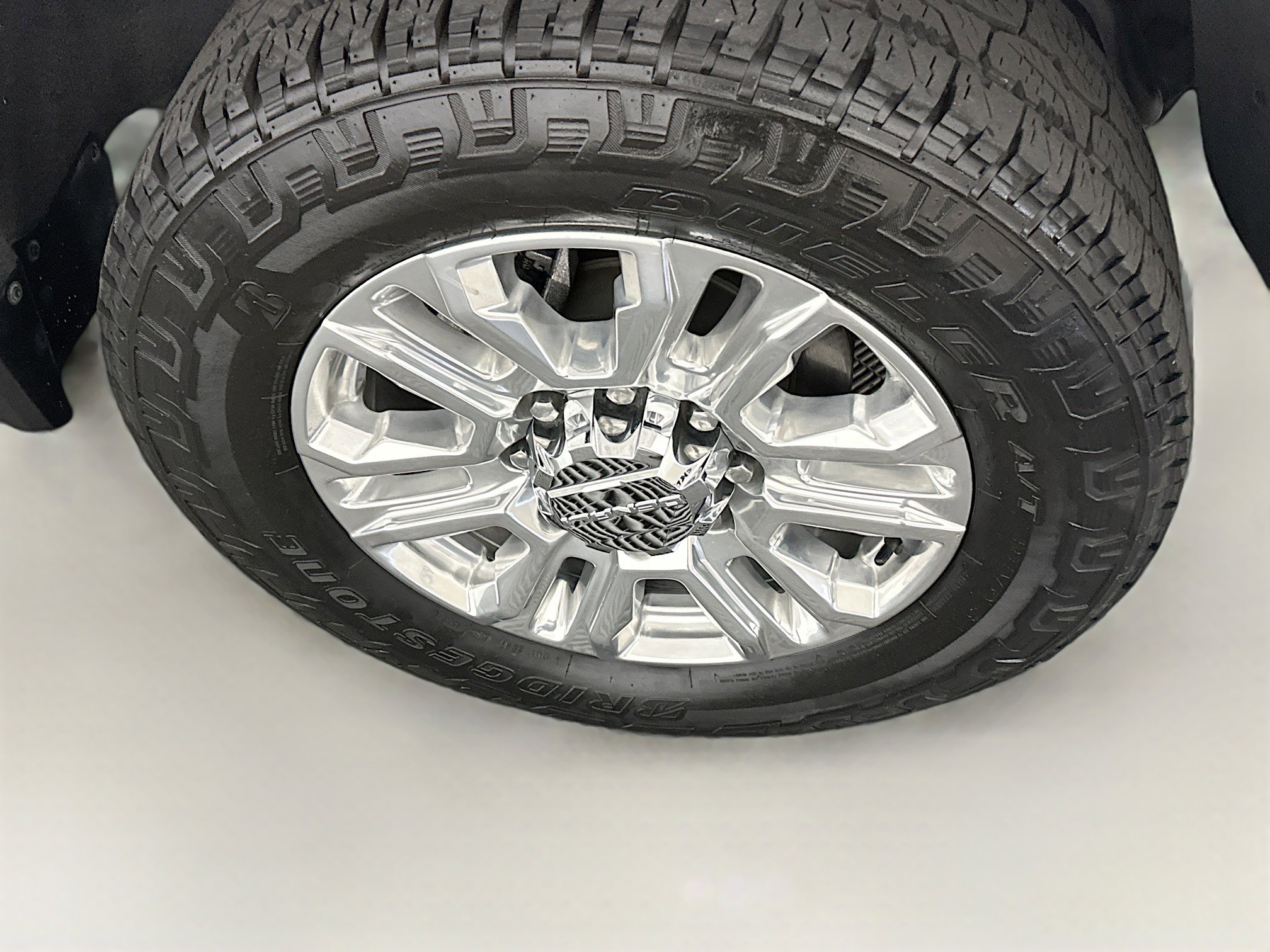 Used 2020 GMC Sierra 2500 Denali w/ Denali Ultimate Package image 11