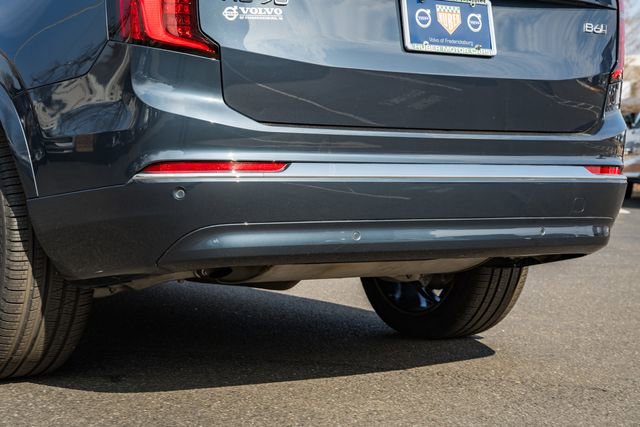 Used 2025 Volvo XC90 B6 Plus image 9