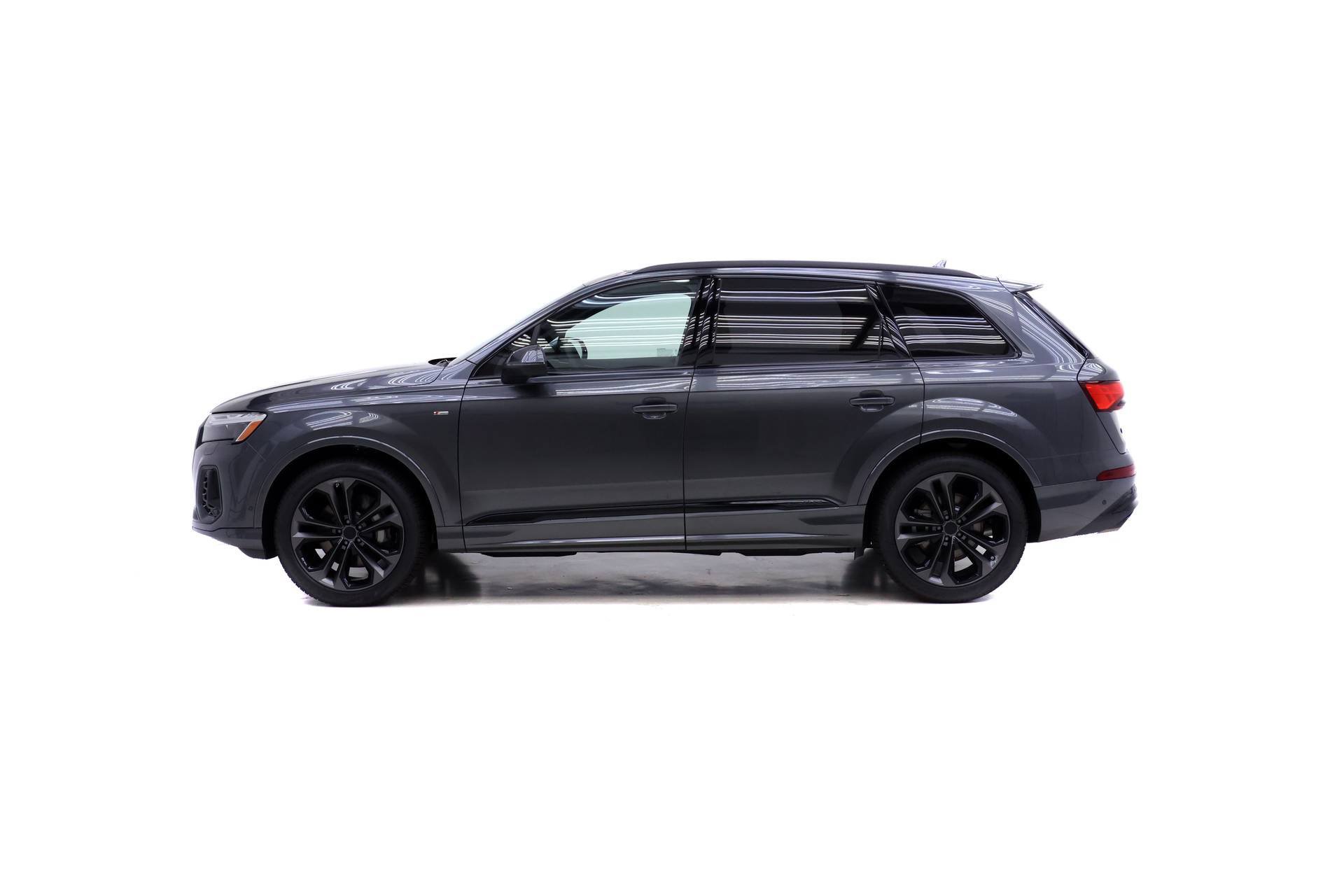 New 2026 Audi Q7 Premium Plus AWD/4WD image 3