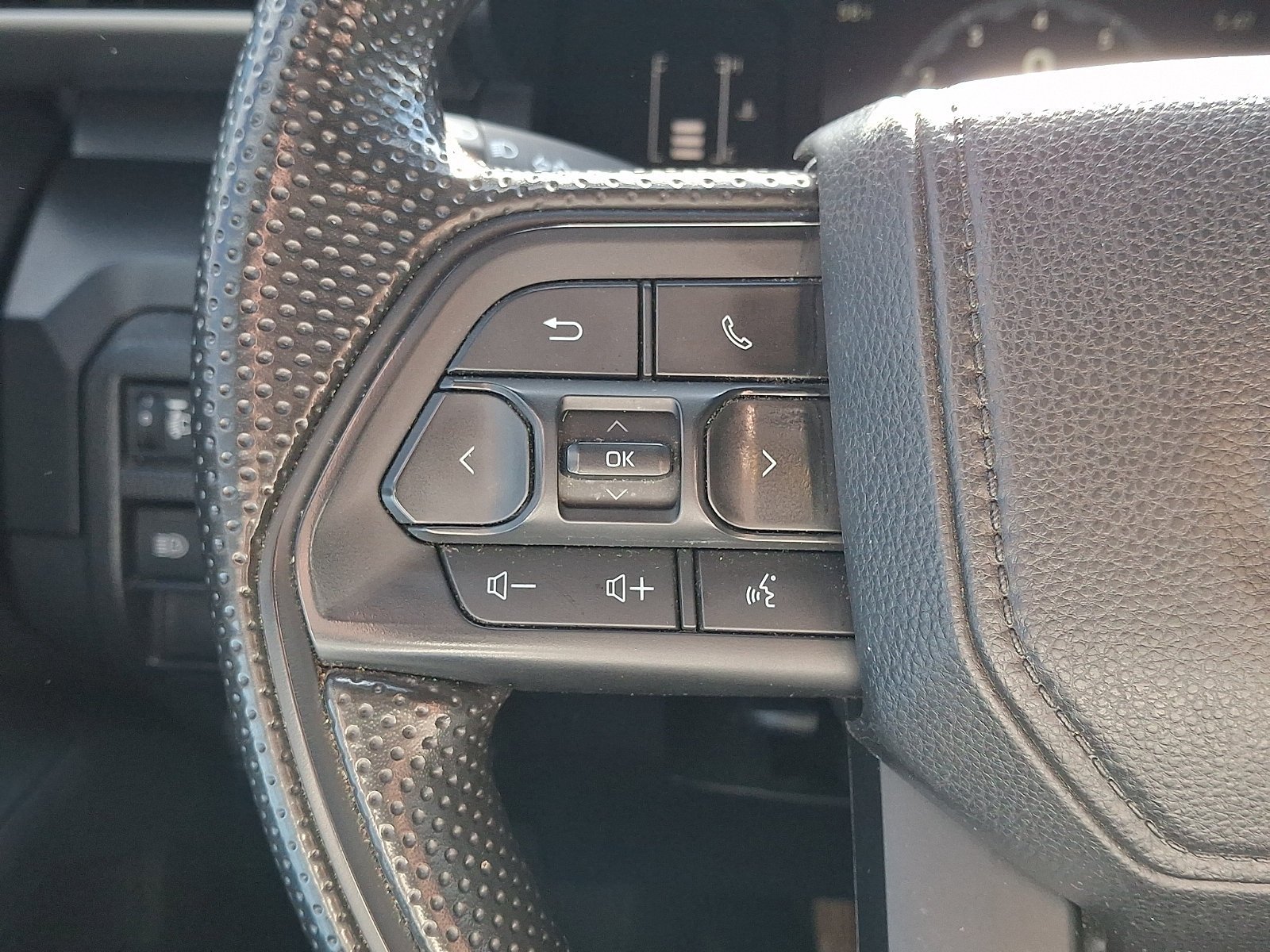 Certified 2024 Toyota Tacoma SR w/ SR Upgrade Package RWD image 22
