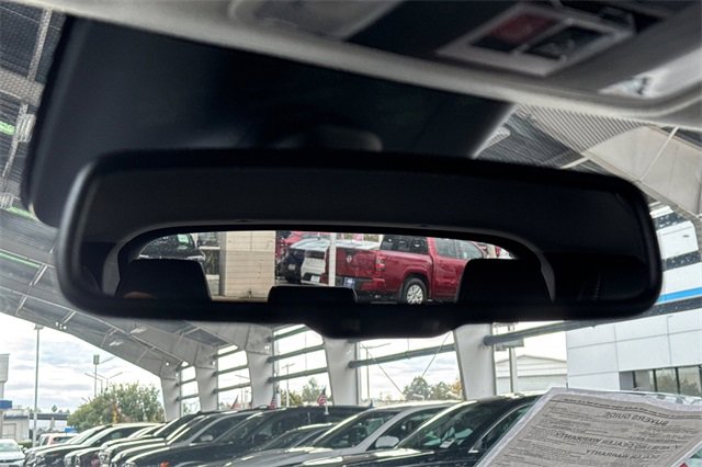 Used 2024 Mitsubishi Eclipse Cross SE image 25