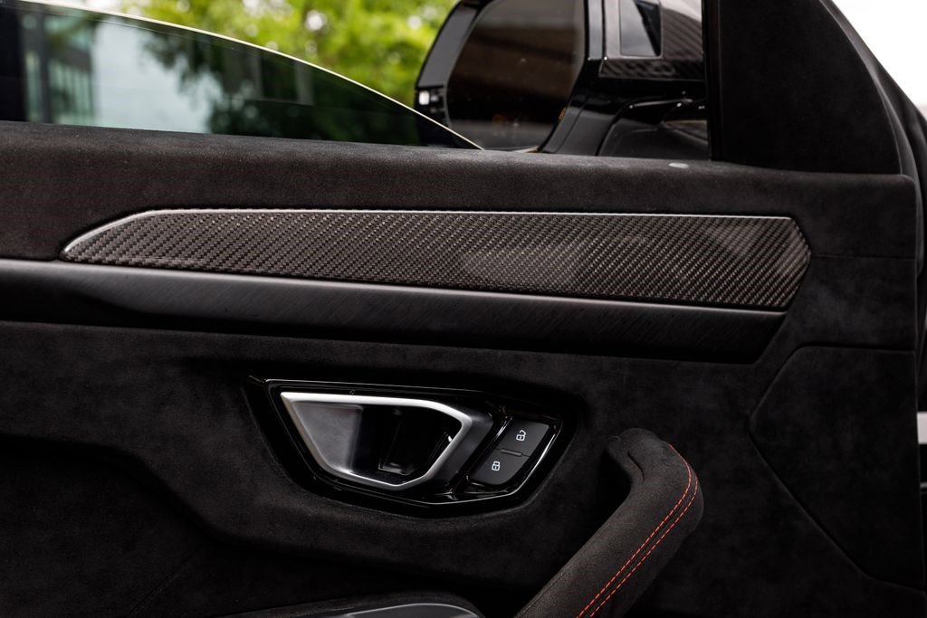 Used 2024 Lamborghini Urus Performante image 26