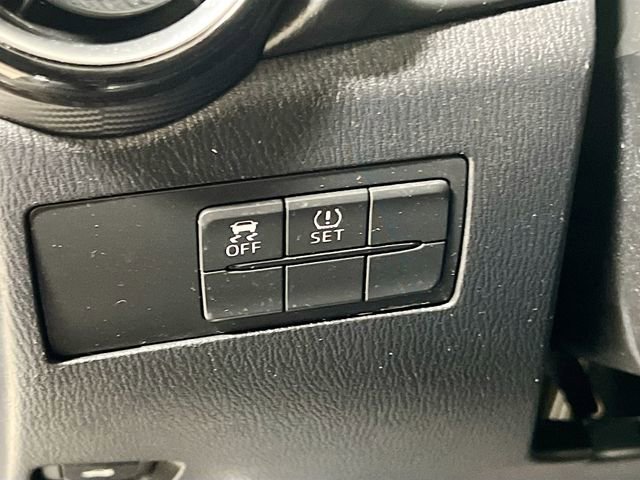 Used 2018 Toyota Yaris iA image 10