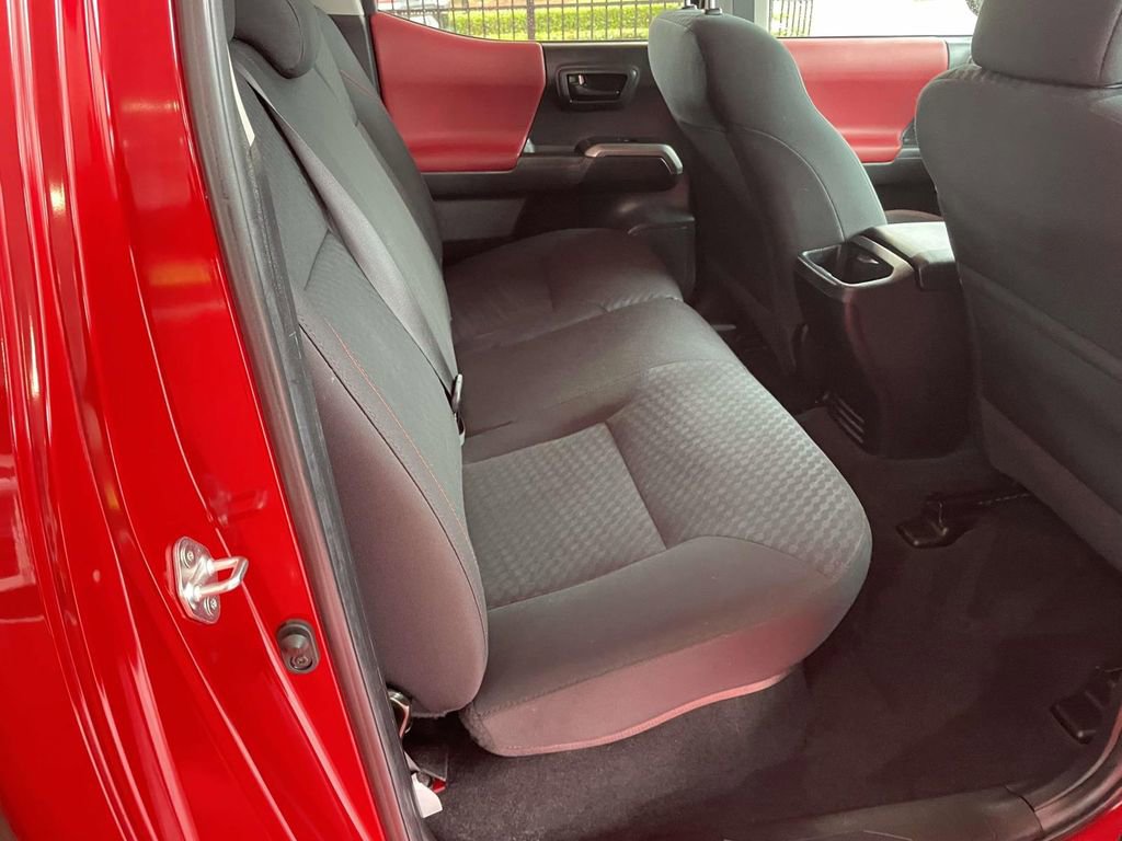 Used 2022 Toyota Tacoma SR5 image 43