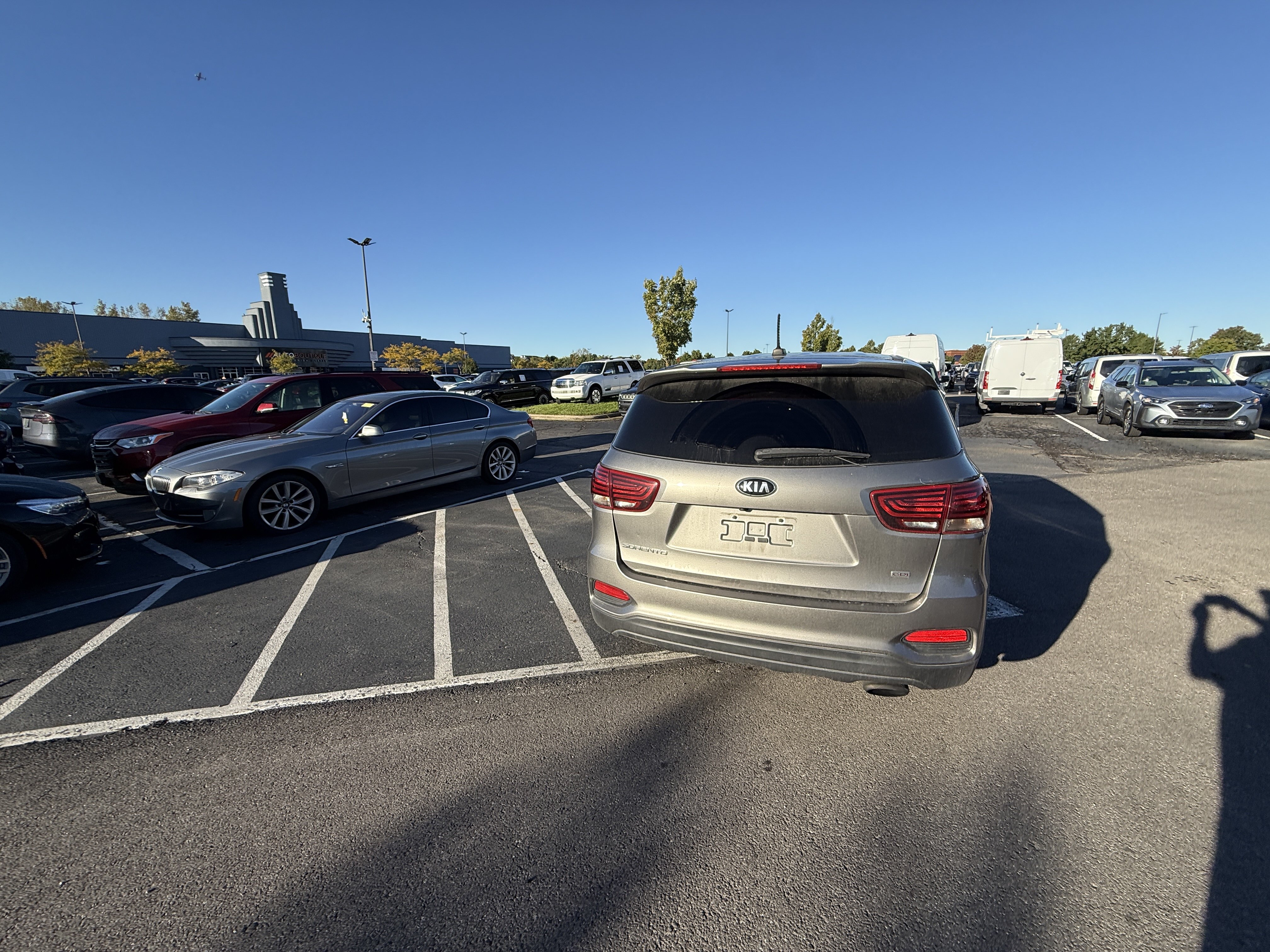 Used 2019 Kia Sorento FWD image 3