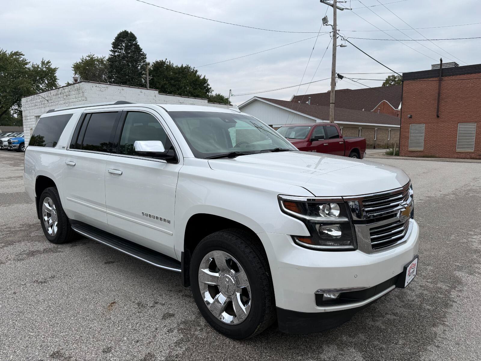Used 2016 Chevrolet Suburban LTZ AWD/4WD image 3