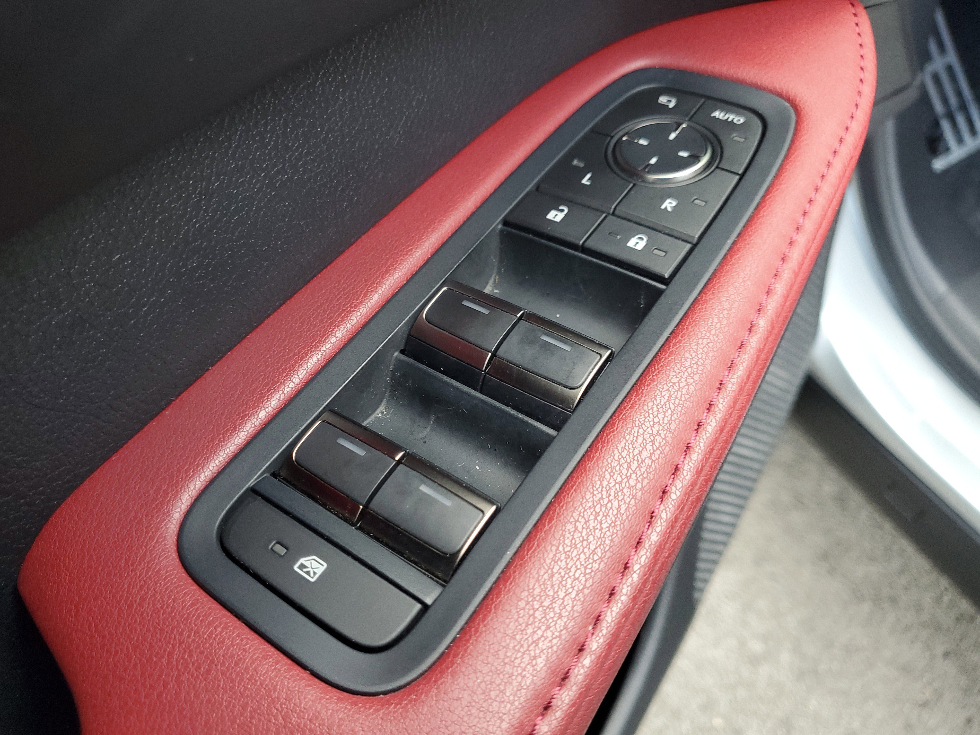 Used 2024 Lexus RX 350 F Sport image 22