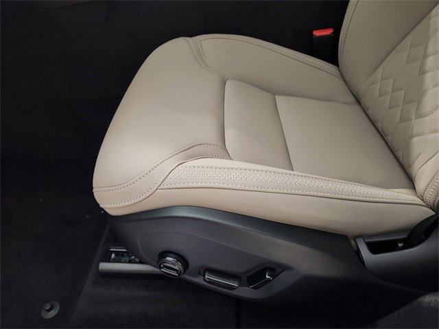 New 2026 Volvo XC60 B5 Plus w/ Protection Package Premier image 25