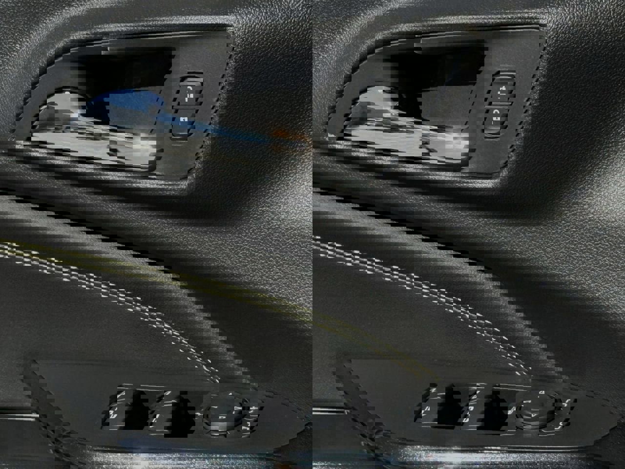 New 2026 Chevrolet Trax ACTIV w/ Sunroof Package FWD image 22