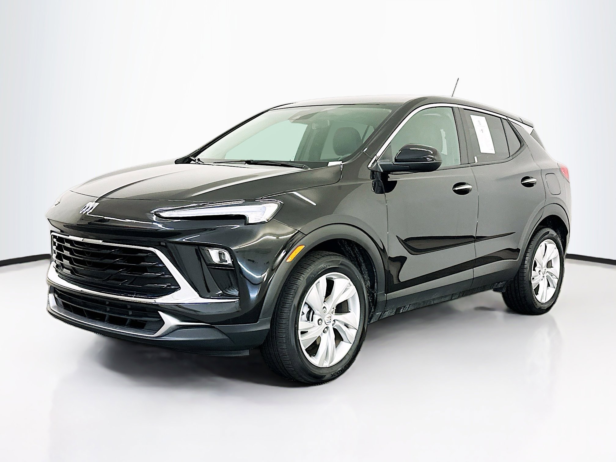 Used 2025 Buick Encore GX Preferred FWD image 3