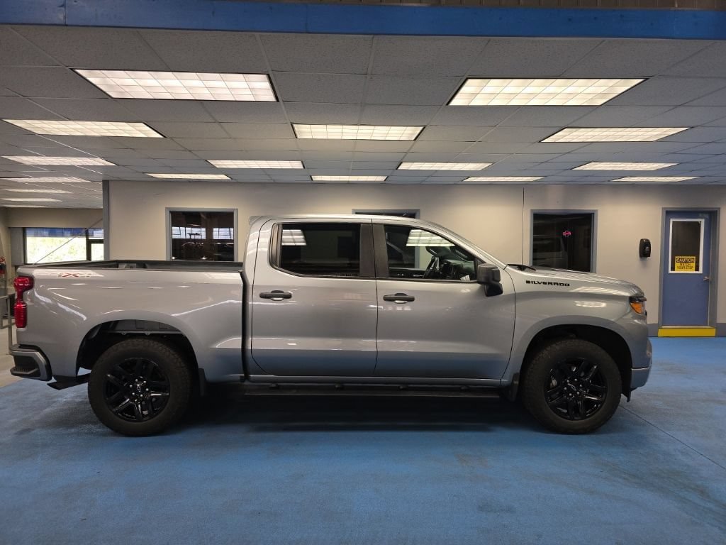 Certified 2023 Chevrolet Silverado 1500 Custom w/ LPO, Dark Essentials Package AWD/4WD image 2
