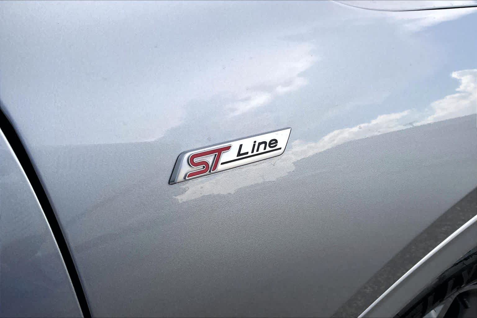 Used 2024 Ford Escape ST-Line FWD image 10