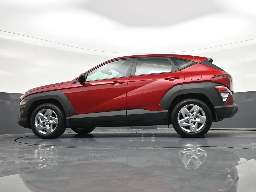 Used 2025 Hyundai Kona SE FWD image 26