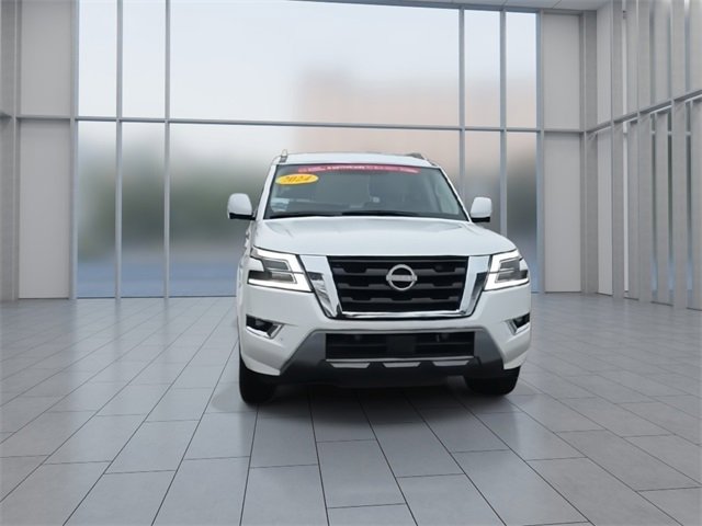 Certified 2024 Nissan Armada SL w/ Captain's Chairs Package image 3