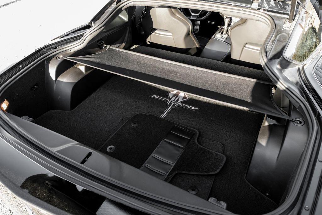 Used 2016 Chevrolet Corvette Stingray Coupe w/ 3LT Preferred Equipment Group image 39