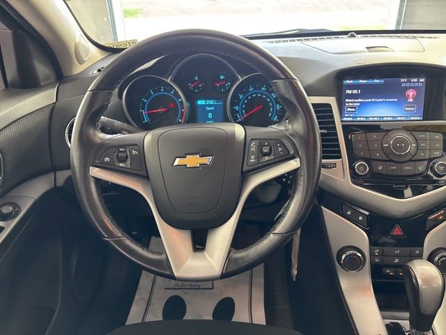 Used 2014 Chevrolet Cruze LT FWD image 10