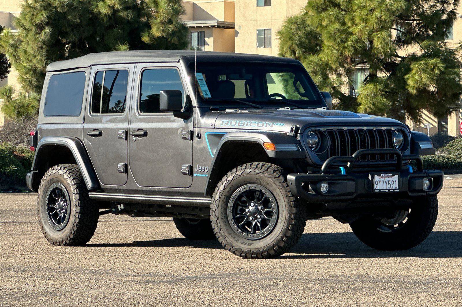 Used 2023 Jeep Wrangler Unlimited Rubicon 4xe image 1