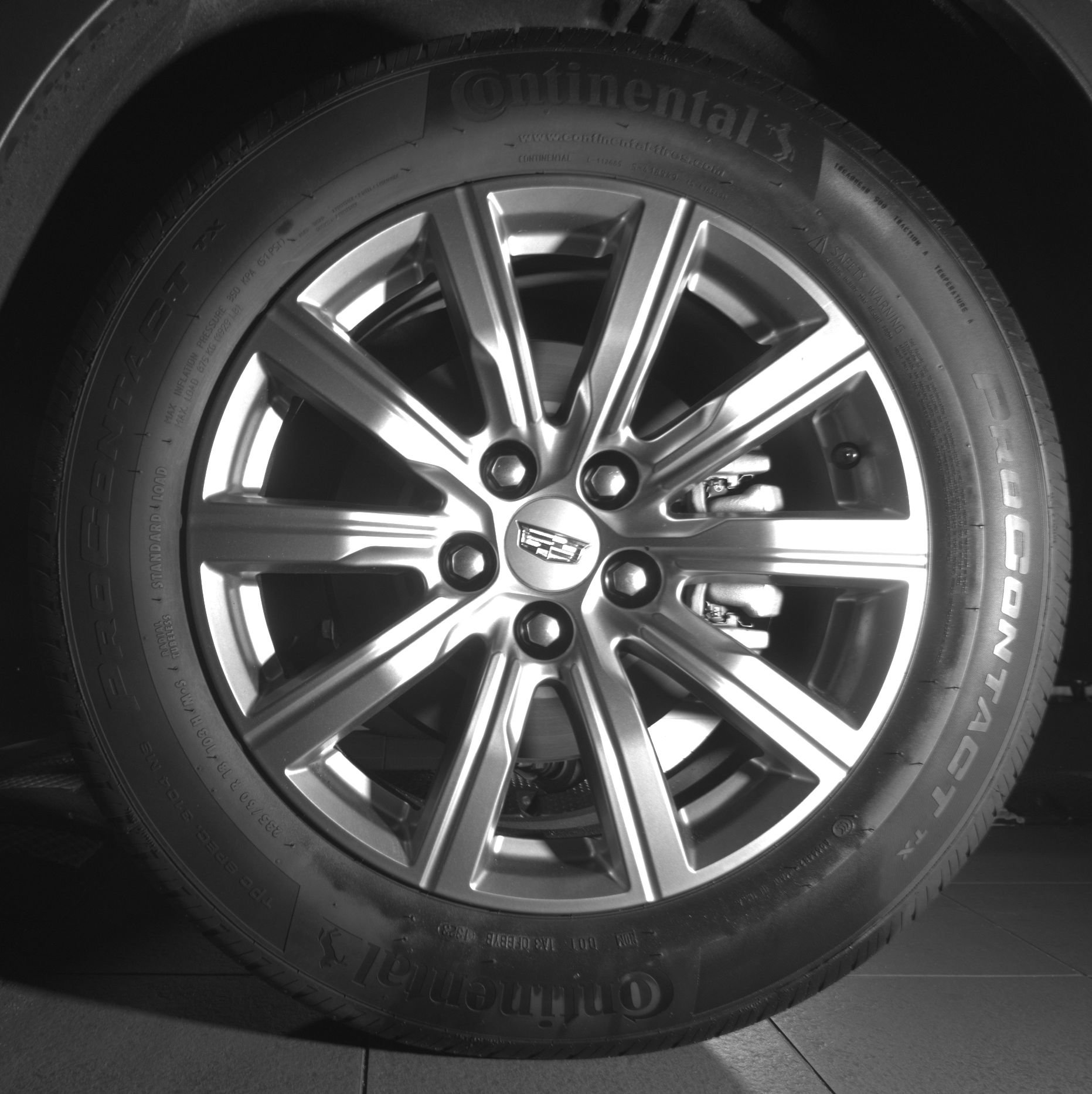 Certified 2023 Cadillac XT4 Premium Luxury w/ Enhanced Visibility Package FWD image 12