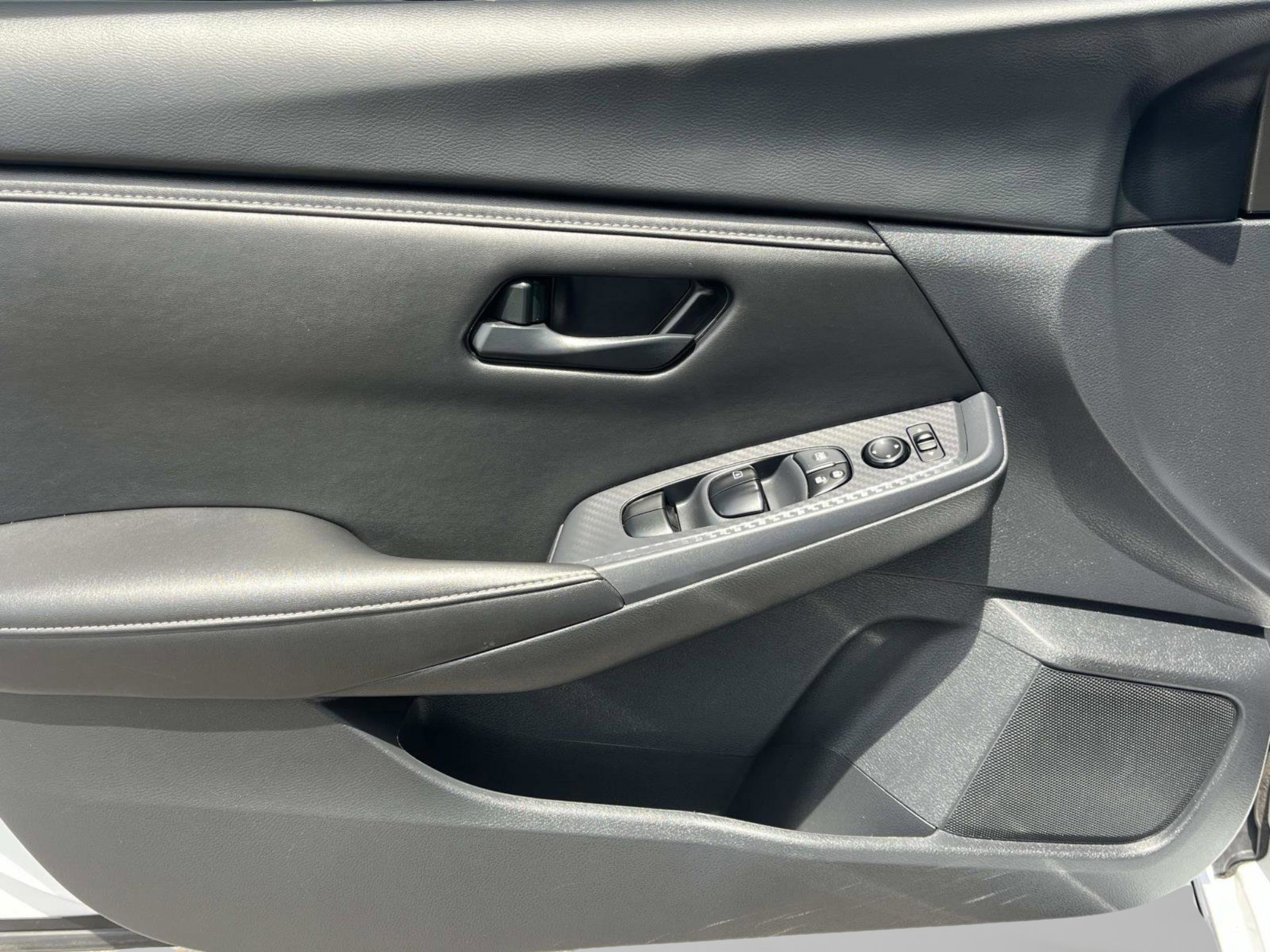 Used 2024 Nissan Sentra S FWD image 22