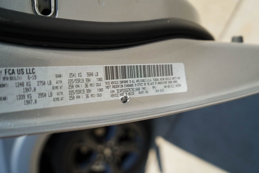 Used 2019 Dodge Journey Crossroad AWD/4WD image 38