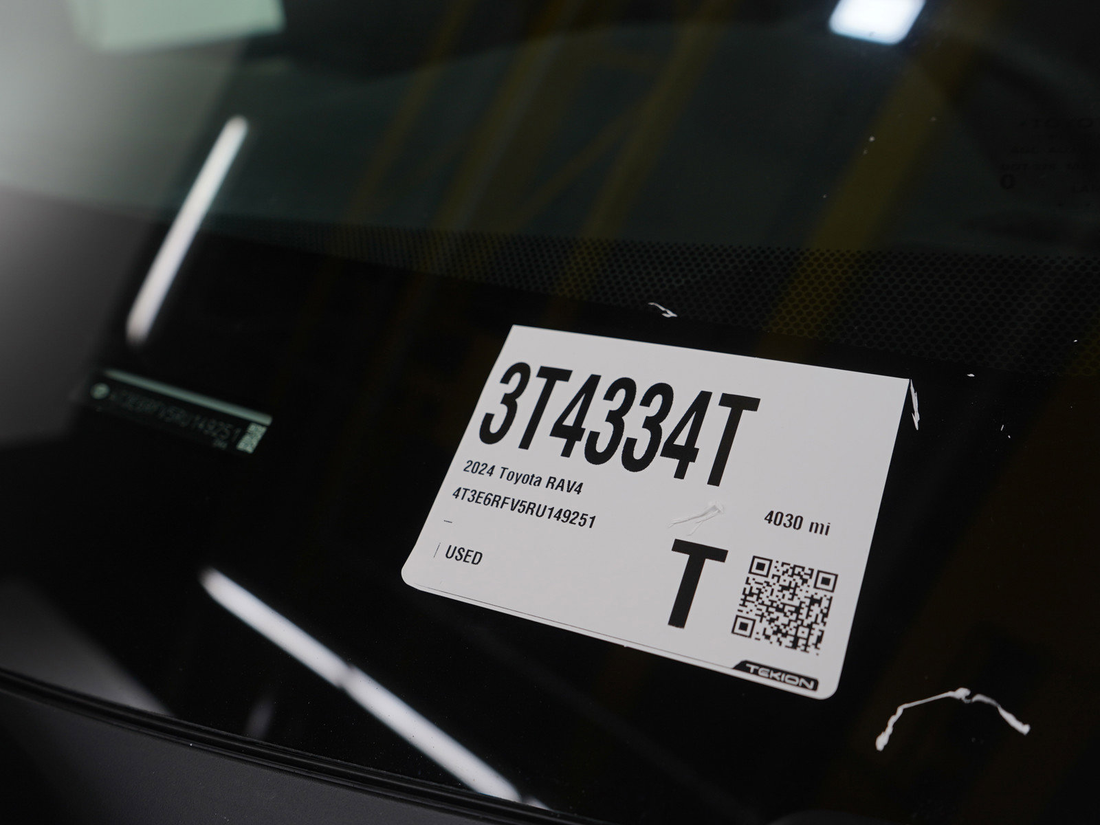 Used 2024 Toyota RAV4 XSE w/ Advanced Technology Package image 31