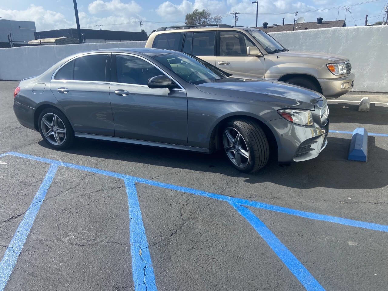 Used 2017 Mercedes-Benz E 300 image 2