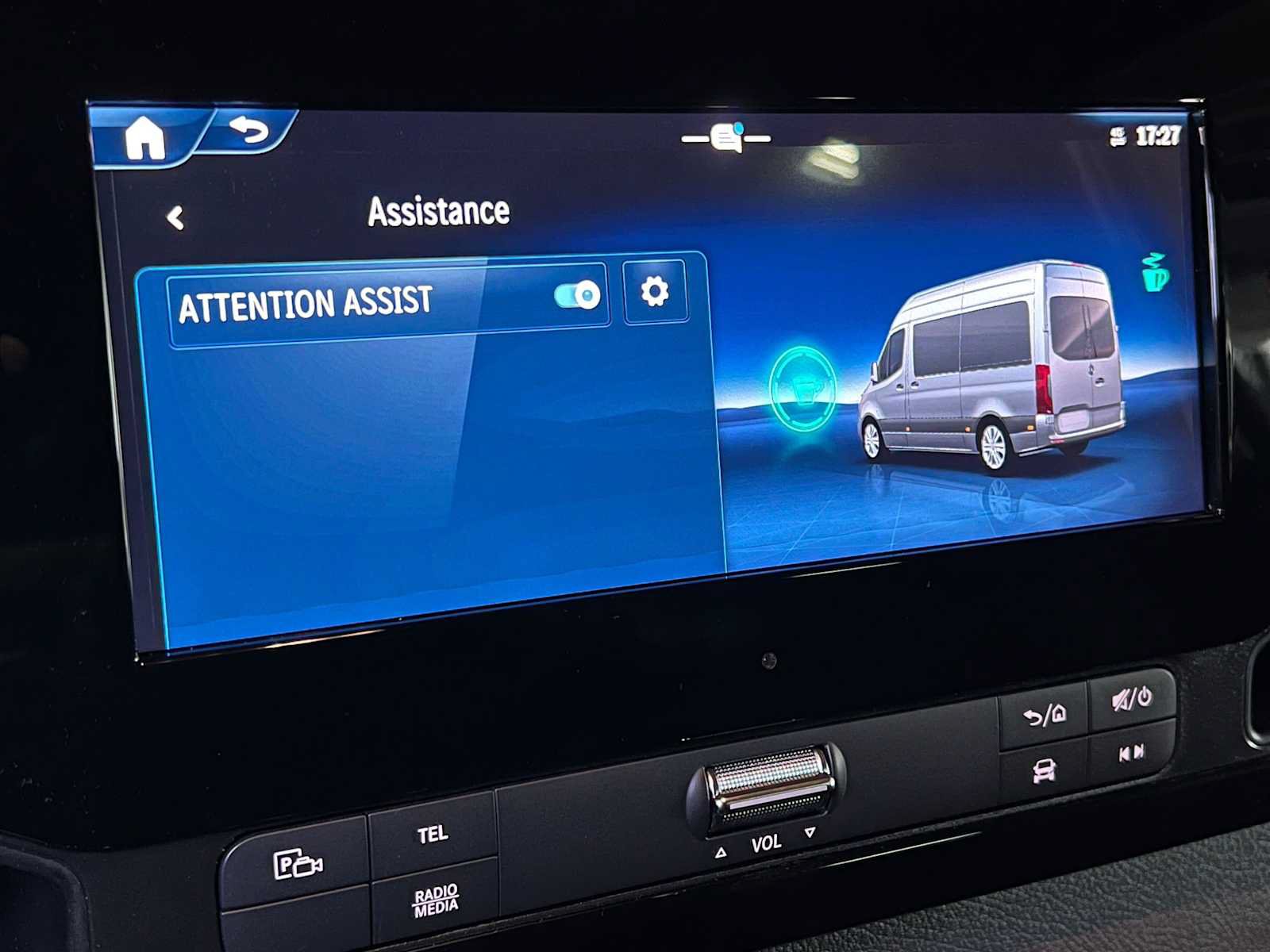 Used 2025 Mercedes-Benz Sprinter 2500 image 34