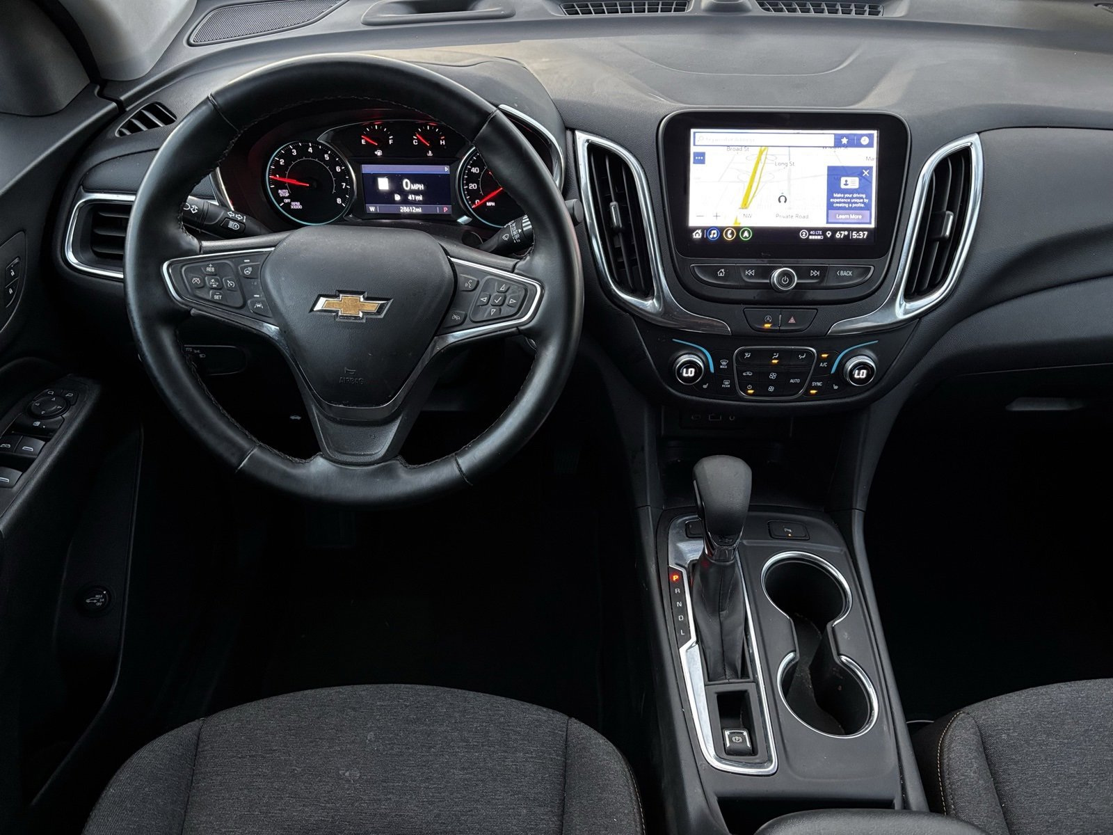 Used 2023 Chevrolet Equinox LT image 3