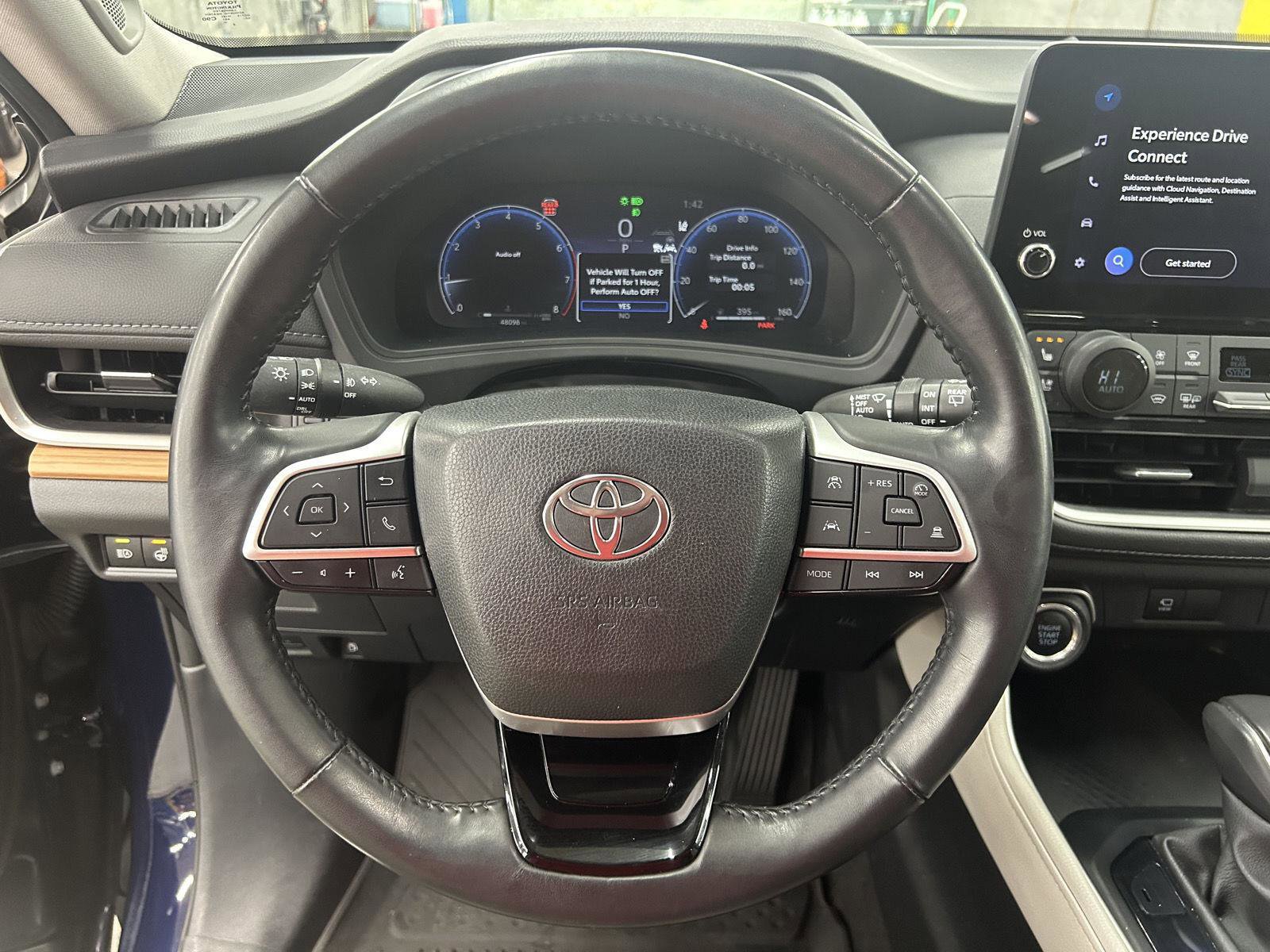 Used 2024 Toyota Grand Highlander Limited image 16